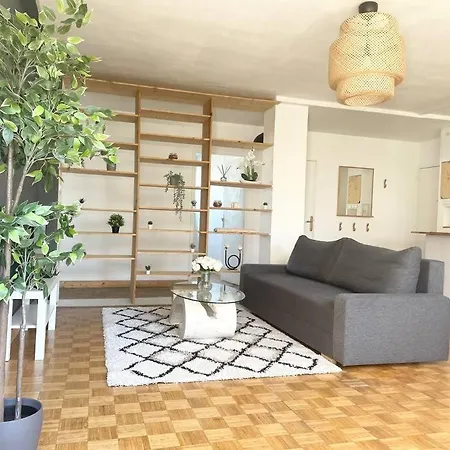 Spacieux App Proche Centre,commerces &transports